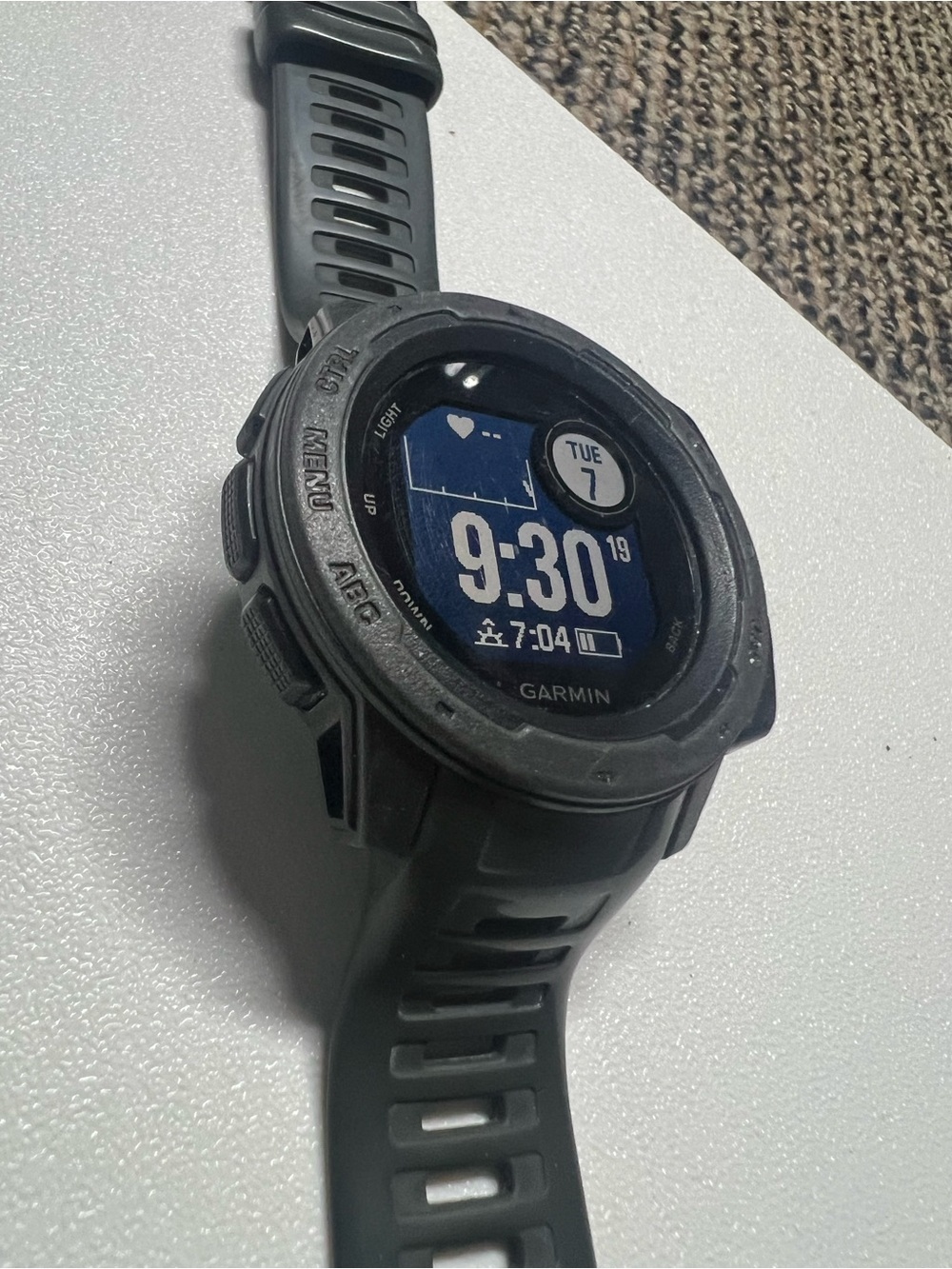 garmin black GPS smartwatch with black silicone strap - Picture 6 of 7